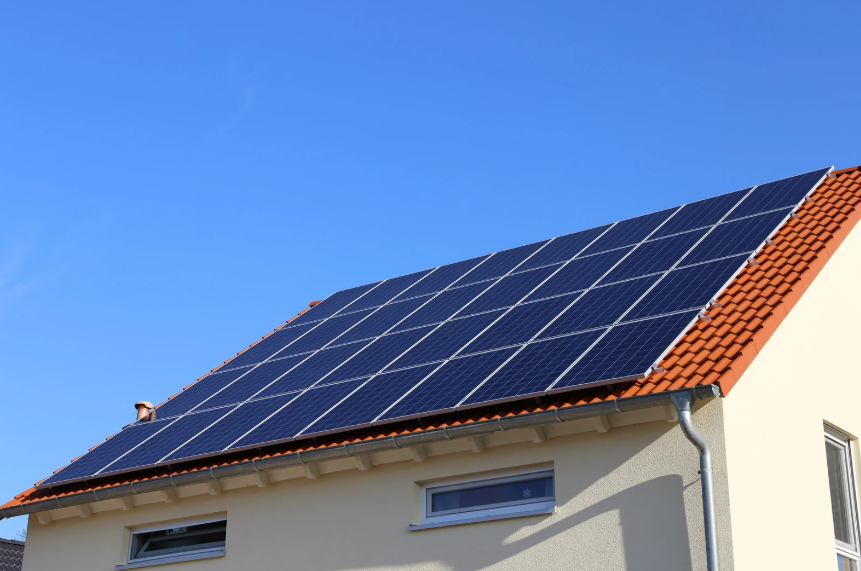 Solar Roofing vs. Traditional Roofing Is It Worth the Cost for Allen, TX Homeowners?