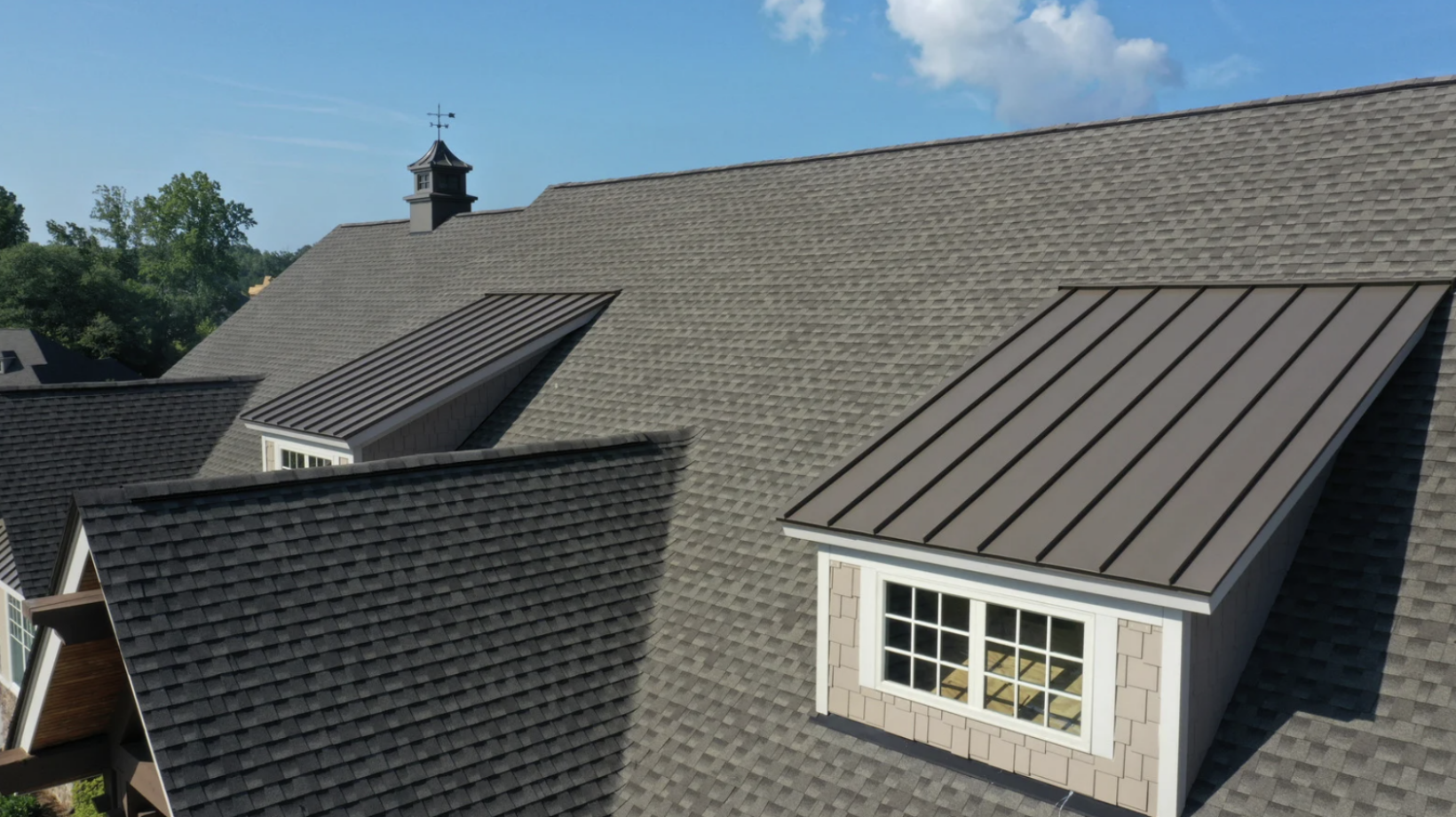 Metal vs Shingle Roofing: Which Option is Best for Your Home?