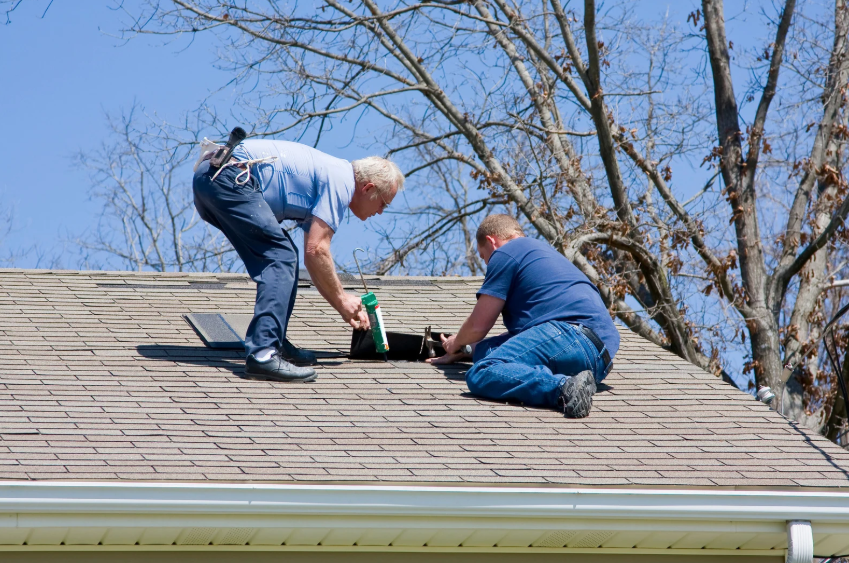 Roof Replacement Cost Texas: What Homeowners Should Expect This Summer